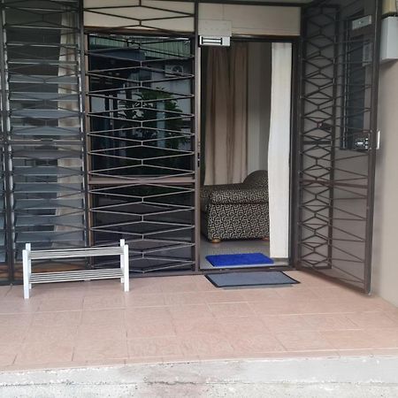 Cosy 2 Bedroom Unit With Pool,Wifi Suva Kültér fotó
