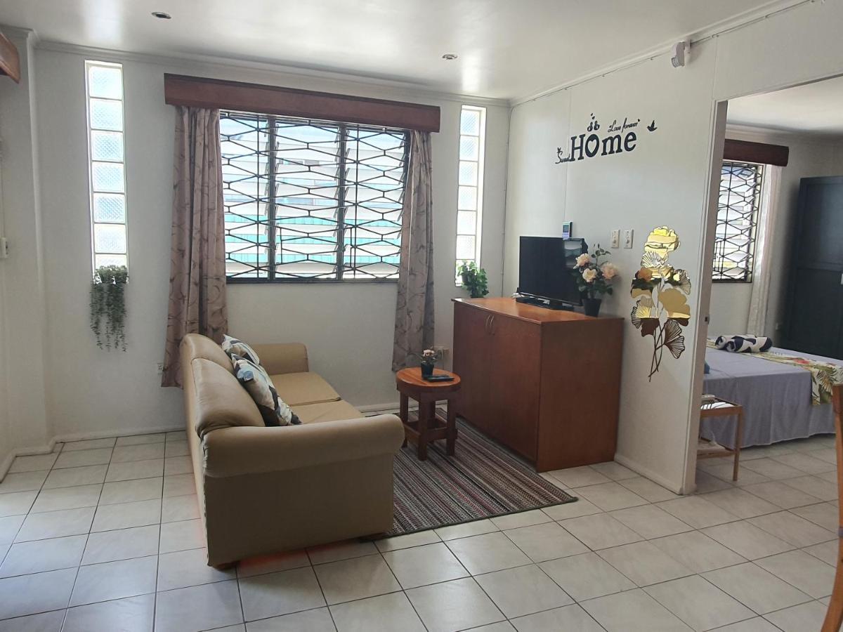 Cosy 2 Bedroom Unit With Pool,Wifi Suva Kültér fotó