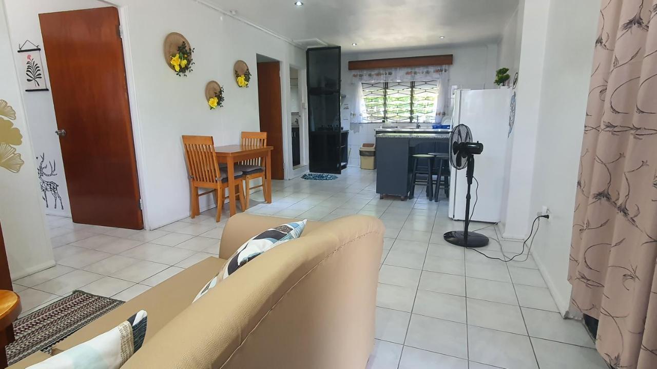 Cosy 2 Bedroom Unit With Pool,Wifi Suva Kültér fotó