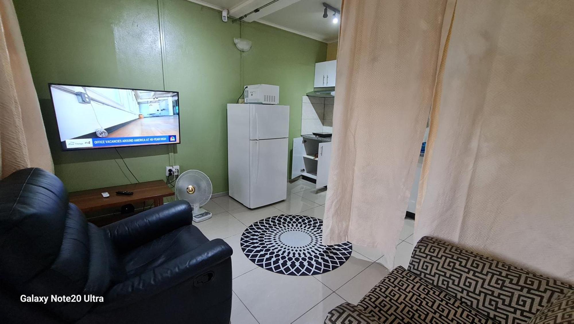 Cosy 2 Bedroom Unit With Pool,Wifi Suva Kültér fotó